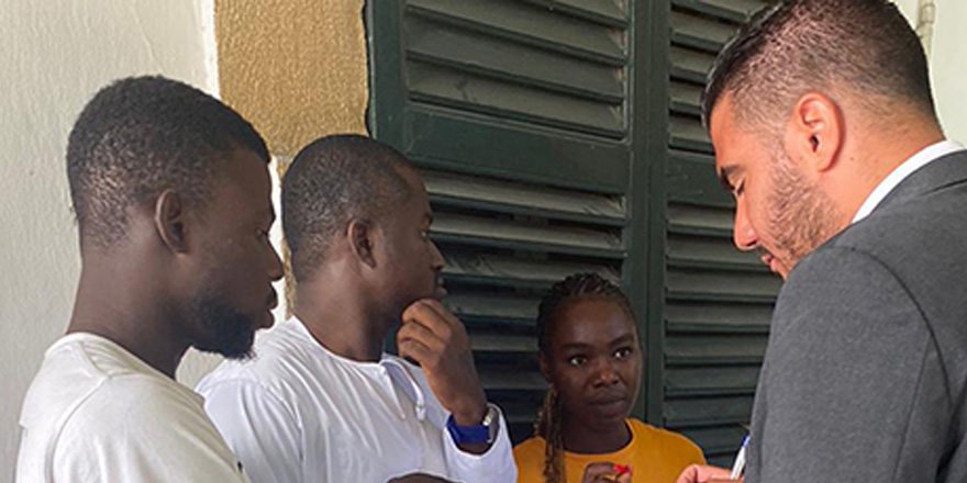 Birinin 7 yıl, diğerinin 3 yıldır ülkede “kaçak” olduğu tespit edildi