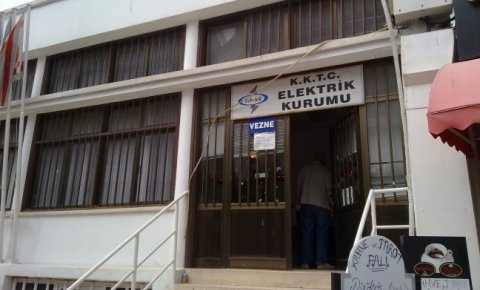 Mahkeme “dur” dedi