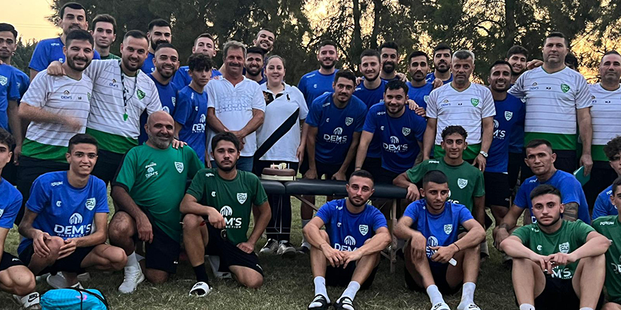 DEM’S Cons. Çanakkale’de doğum günleri kutlandı