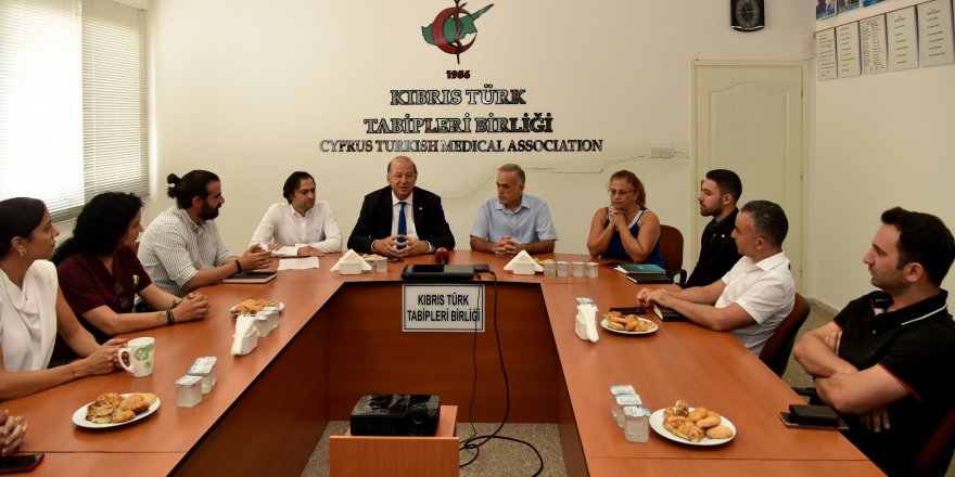 "Sağlık çalışanlarının katkısı olmadan ivme yakalamak mümkün değil"