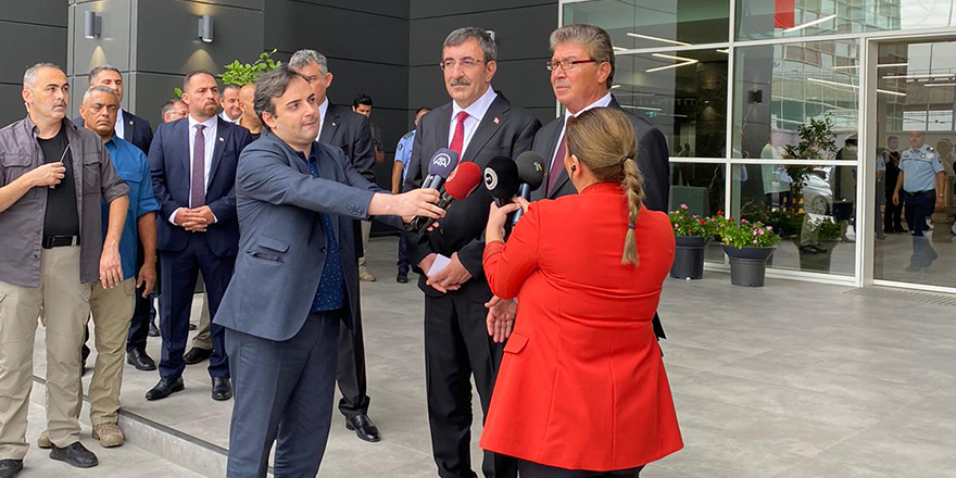 TC Cumhurbaşkanı Yardımcısı Cevdet Yılmaz, adaya geldi