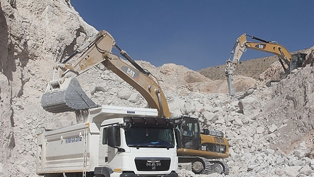 “İnsan hayatı paradan daha önemli”