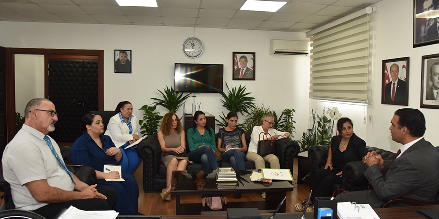 Gardiyanoğlu: “Biz halka verecek ilaç bulamazken ilaçların çöpten çıkması beni üzer”