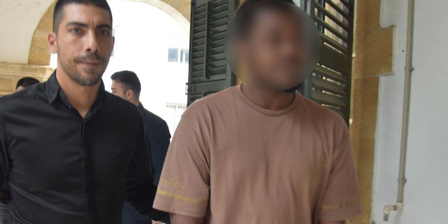 Başkasının yerine sınava girince tutuklandı