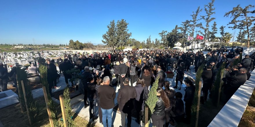 Şampiyon Melekler kabirleri başında anıldı