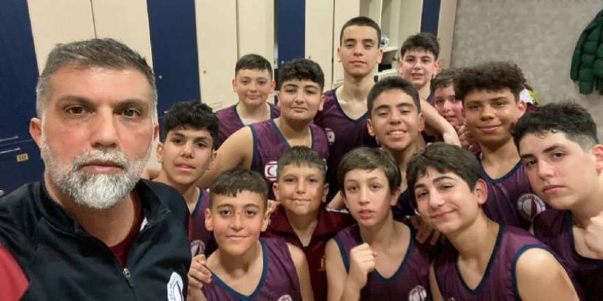 YDK ilk maçı kazandı