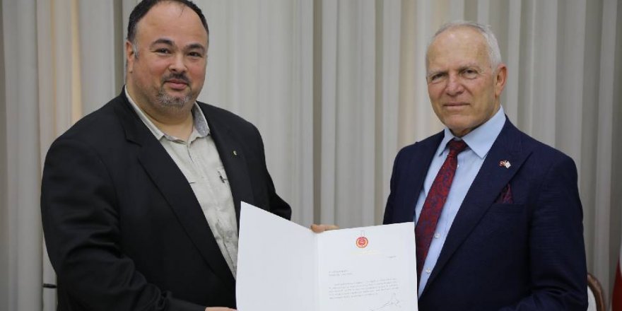 Töre, Tokatlı’ya görevlendirme yazısını takdim etti