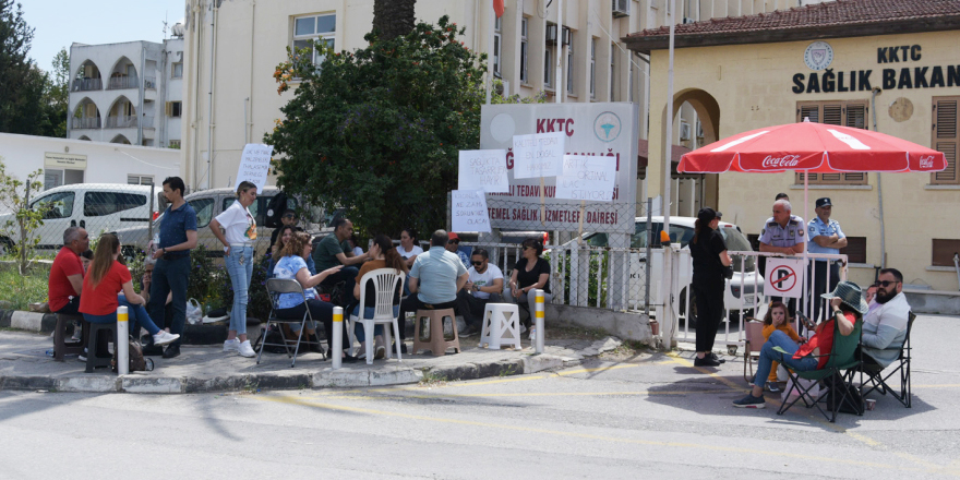 “Yeni ilaca güvenmiyoruz, etkileri ve yan etkilerini bilmiyoruz”