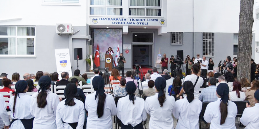 Haydarpaşa Ticaret Lisesi Uygulama Oteli açıldı