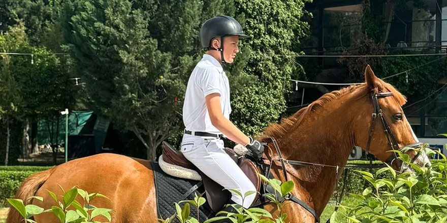 Kıbrıslı Türk sporcu Ada Şerif Sandallı, Ankara bölge binicilik şampiyonasına katıldı