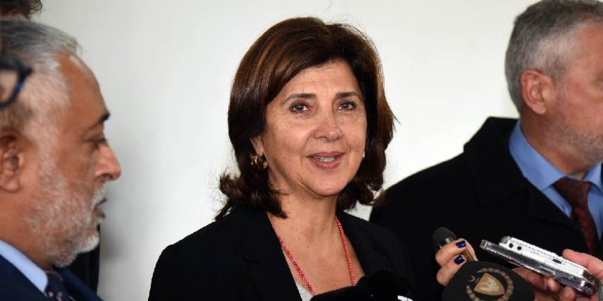 Maria Angela Holguin bugün adaya geliyor