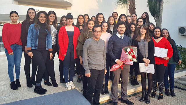 YDÜ Atatürk Eğitim Fakültesi Öğr. Üy. Dr. Emrah Soykan, Atatürk Öğretmen Akdemisi’nde işaret dili semineri verdi