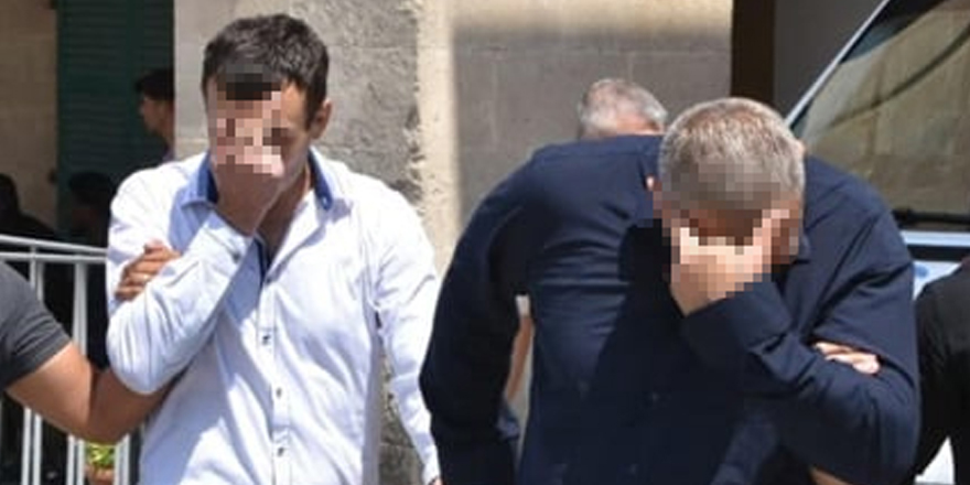 İnternet üzerinden tanıştıkları kişiyi daep edip, soydular