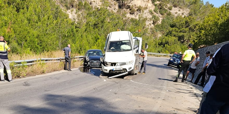Geçitkale - Tatlısu anayolunda kaza