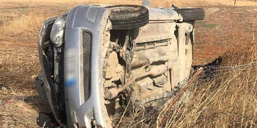 Beyarmudu köyünün girişinde kaza: 2 yaralı