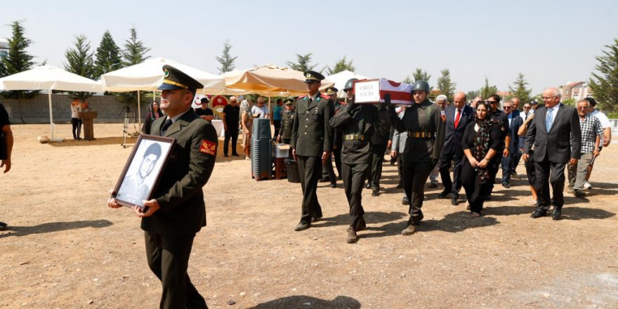 Kayıp Şehit Eşref Salih Tuzla’da toprağa verildi