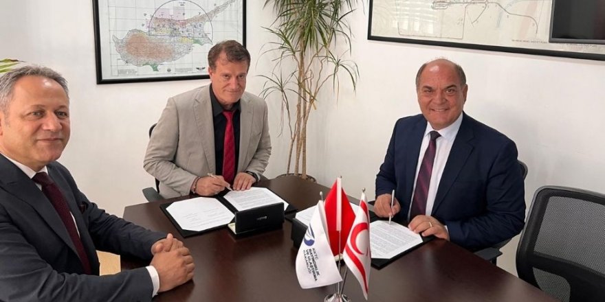 Demirhan’a yapılacak akıllı kavşak için protokol imzalandı