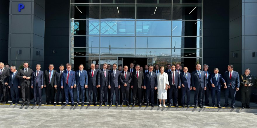 “Hiç bir kurgu tarihi gerçeklerin üzerini örtemez”
