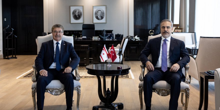 Üstel ve Fidan bir araya geldi