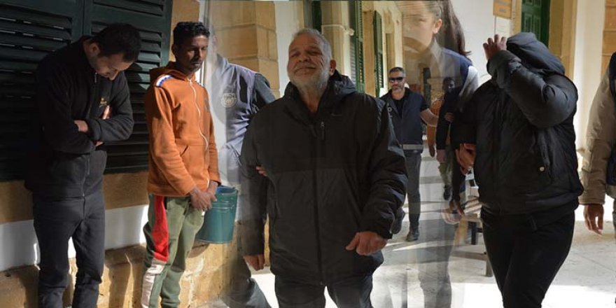 Sahte turist vizesi ile 13 Sri Lankalıyı ülkeye getirdiler