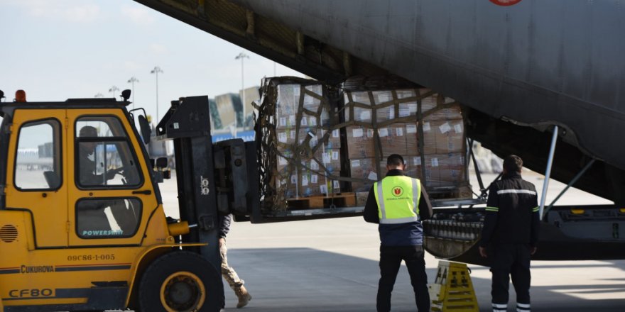 Türkiye’den hibe edilen ilaçlar ülkeye geldi
