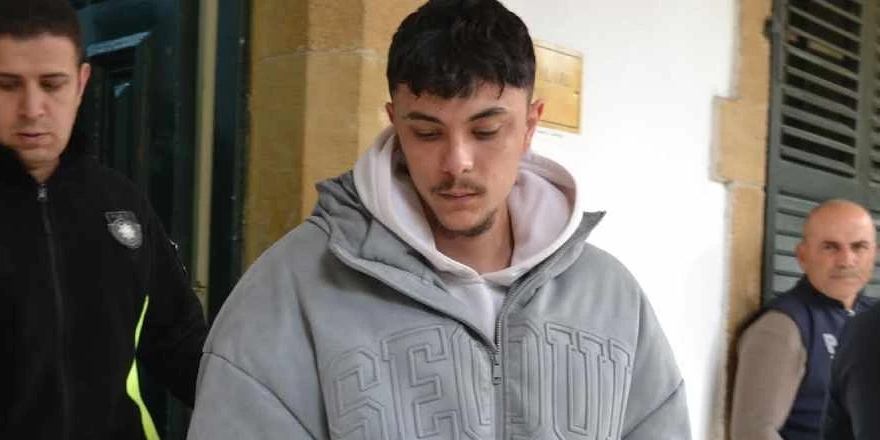 Ehliyetsiz sürüş yaparak bir yayayı ağır şekilde yaralayan Ali Kurt teminata bağlandı