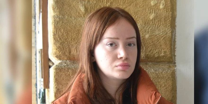 Ön izin ve uçak bileti vaadiyle 10 bin dolar dolandırdı!