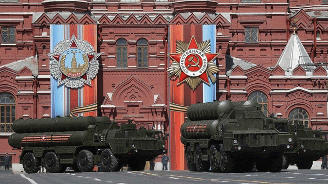 Türkiye ile Rusya arasında S-400 imzaları atıldı!