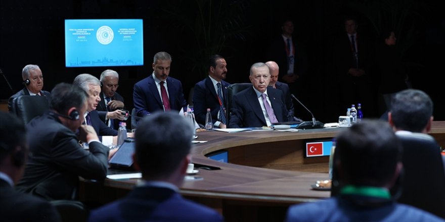 “KKTC’nin bulunmadığı bir Türk dünyası aile fotoğrafının her zaman eksik kalacağını düşünüyoruz.”