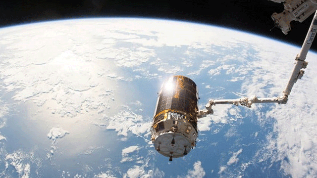 40 milyon dolara uzay otelinde yerinizi ayırtın