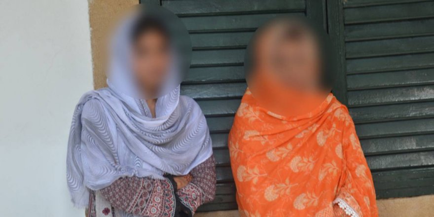 Sahte belgeyle ülkeye giriş yapmaya çalışan zanlılar cezaevine gönderildi