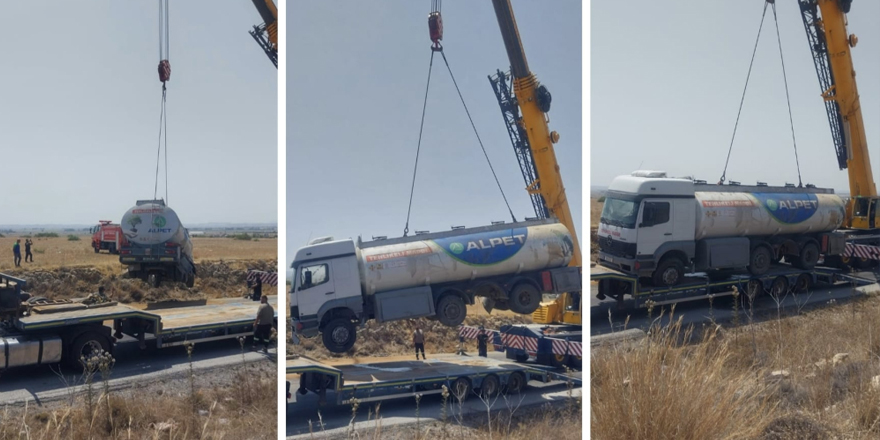 Akaryakıt tankeri devrildi