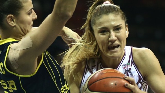 YDÜ yılın son maçına Adana ekibi ile çıkıyor