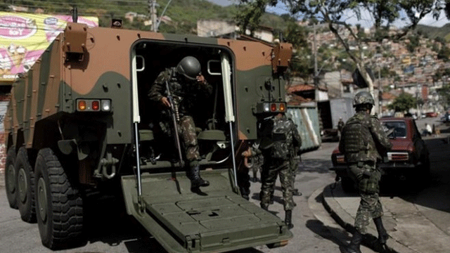 Brezilya'da güvenlik orduya devredildi