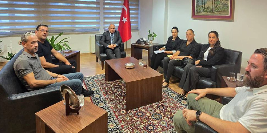 Şampiyon Melekleri Yaşatma Derneği, Başçeri ile bir araya geldi