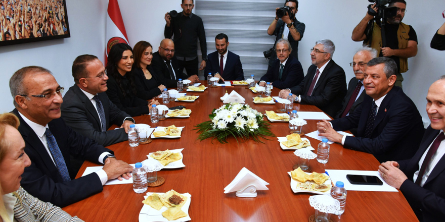 CHP Genel Başkanı Özgür Özel, CTP’yi ziyaret etti