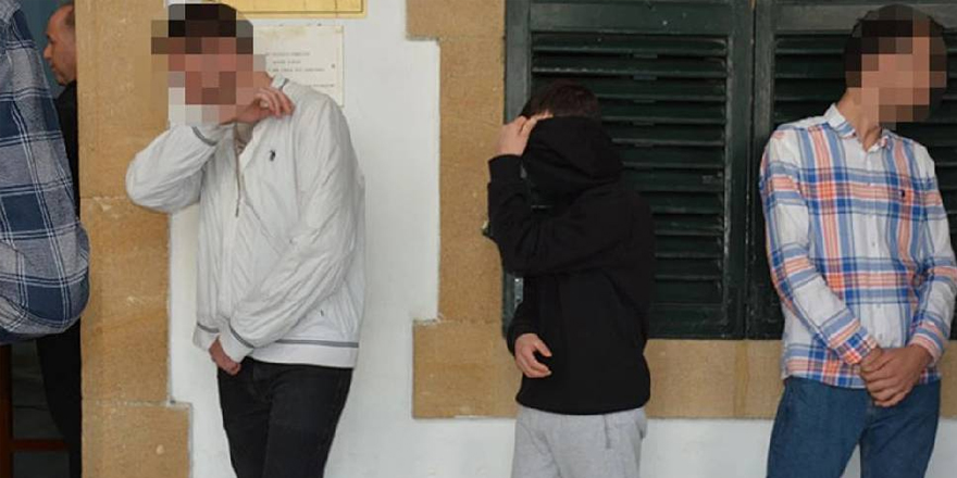 Uyuşturucu zanlıları cezaevine gönderildi