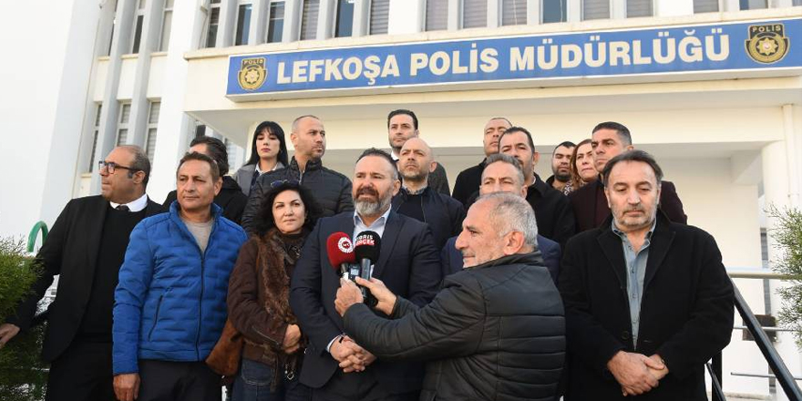 5 sendikacıya “kamu malına zarar” gerekçesiyle dava okundu