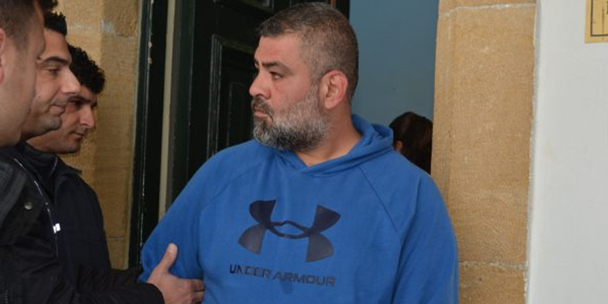 Sevgilisini darp edip, tehdit etti