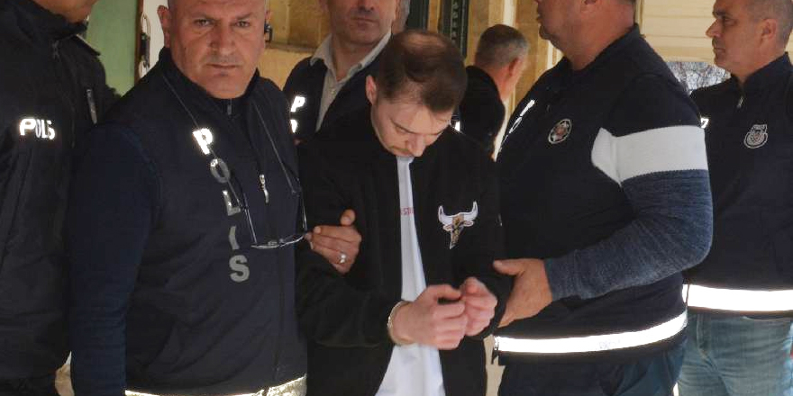 Uyuşturucu bulundurmaktan bir yıl hapis cezasına çarptırıldı