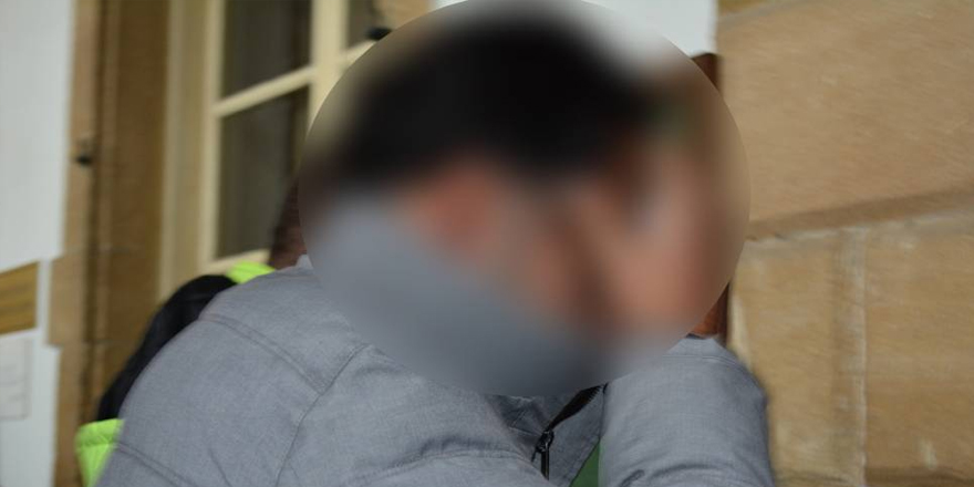 Olmayan bir arsayı var gibi gösterip sattı