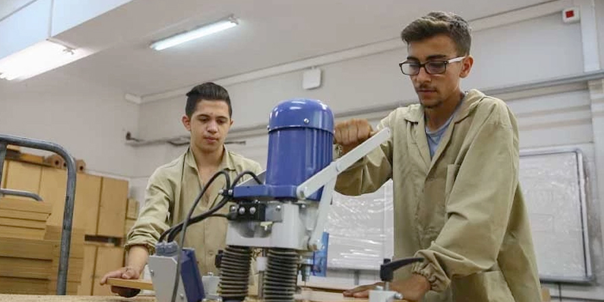 Meslek liseleri için başvurular bugün başlıyor