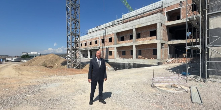 Dinçyürek: Karpaz Hastanesi yıl sonu bitiyor
