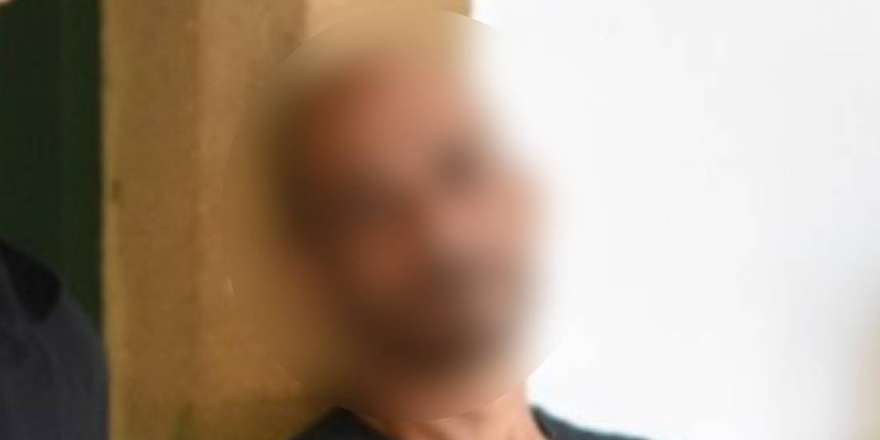 Annesinin boğazına makas dayayıp ölümle tehdit eden zanlı cezaevine gönderildi
