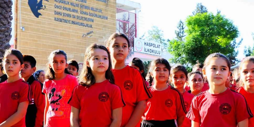 59 bin öğrenci ile 6 bin 500 öğretmen yeni eğitim yılı için ders başı yapacak
