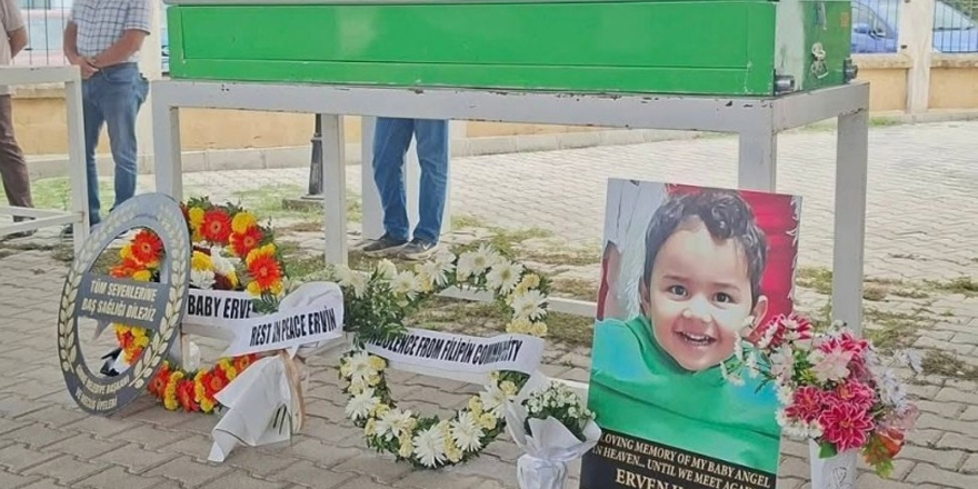 Minik Erven son yolculuğuna gözyaşlarıyla uğurlandı