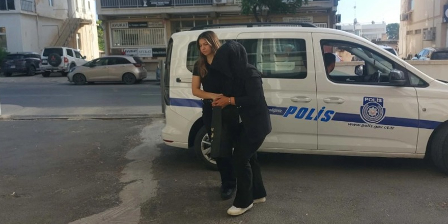 Polislerin sesini gizlice kaydettiği iddia ediliyor