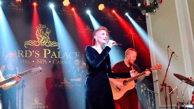 Sıla ve Çelik’le çifte coşku