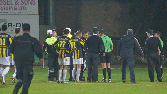 Hakemlerden olaylara tepki