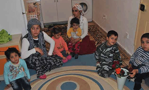 Beş çocuk İki anne SAHİPSİZ